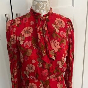 Red floral print short dress